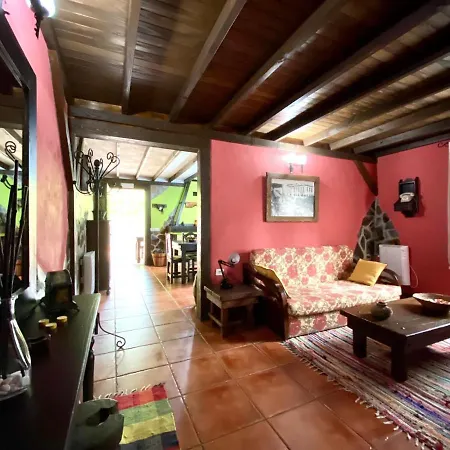 Rural House With Private Heated Pool In Country house